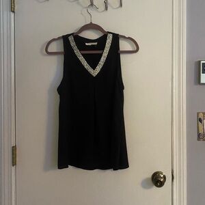 Elodie Sleeveless Black V-neck blouse with sequins detail